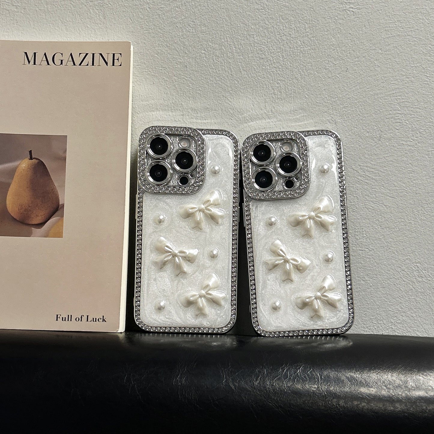 Pearl Bow iPhone Case – Diamond-Studded Design with Glossy Finish, Elegant Pearl Detailing, Luxury Protective Case for iPhone 16/15/14/13, Perfect Gift for Her